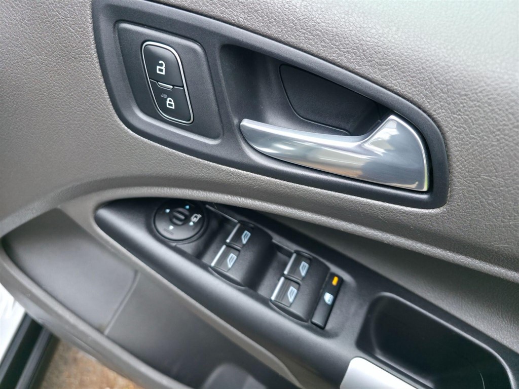 Used Ford Grand Tourneo Connect 2020 for sale - 77965548: Photo 17