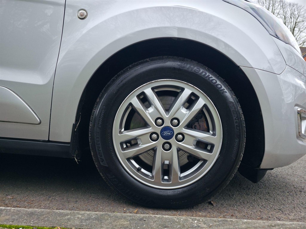 Used Ford Grand Tourneo Connect 2020 for sale - 77965548: Photo 21