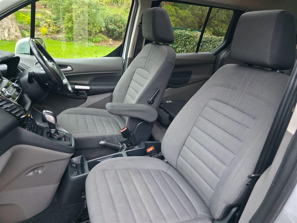 Used Ford Grand Tourneo Connect 2020 for sale - 77965548: Photo 28