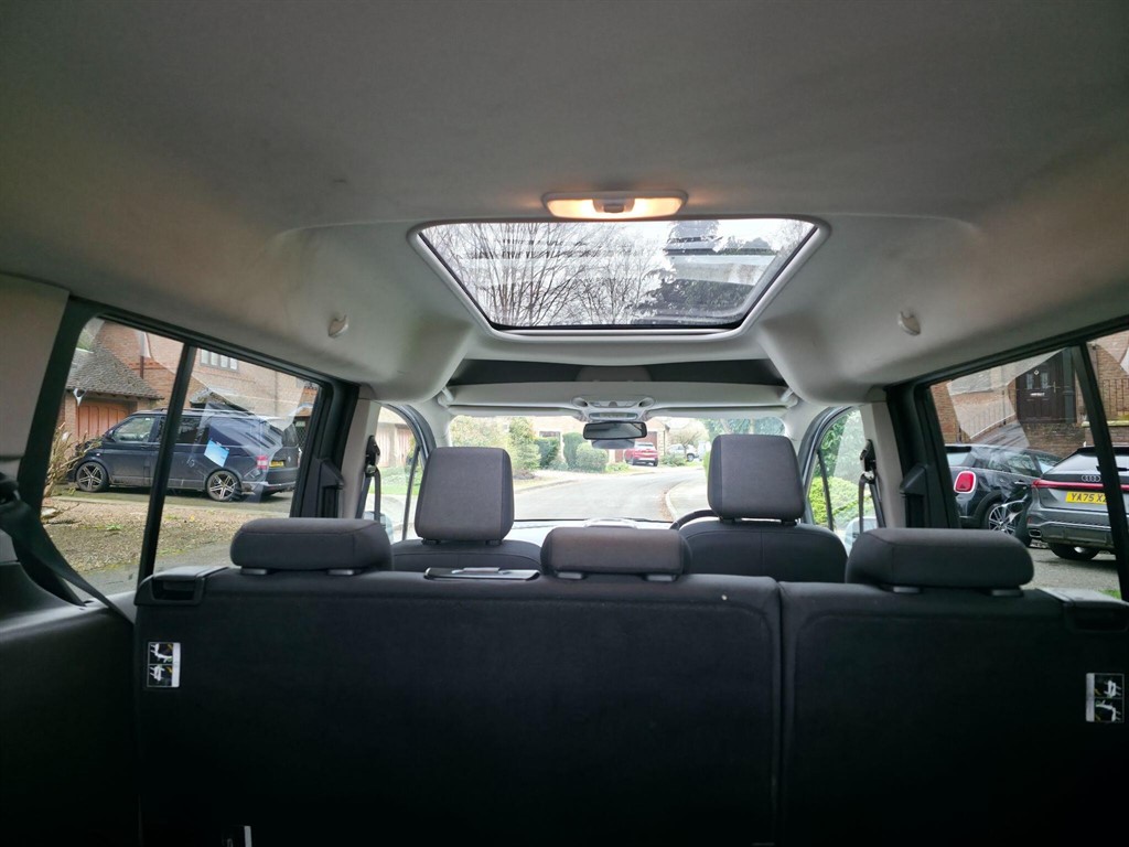 Used Ford Grand Tourneo Connect 2020 for sale - 77965548: Photo 32