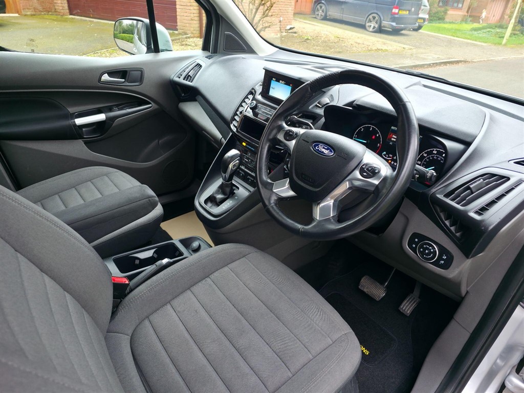 Used Ford Grand Tourneo Connect 2020 for sale - 77965548: Photo 9