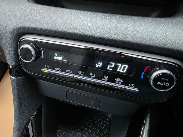 Used Toyota Yaris 2024 for sale - 76290159: Photo 17