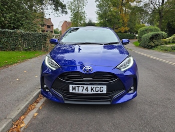 Used Toyota Yaris 2024 for sale - 76290159: Photo 2
