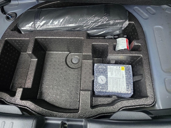 Used Toyota Yaris 2024 for sale - 76290159: Photo 33