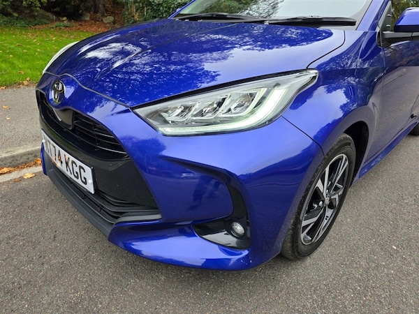Used Toyota Yaris 2024 for sale - 76290159: Photo 3