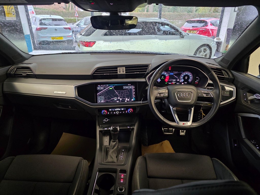 Used Audi Q3 2021 for sale - 76640651: Photo 10