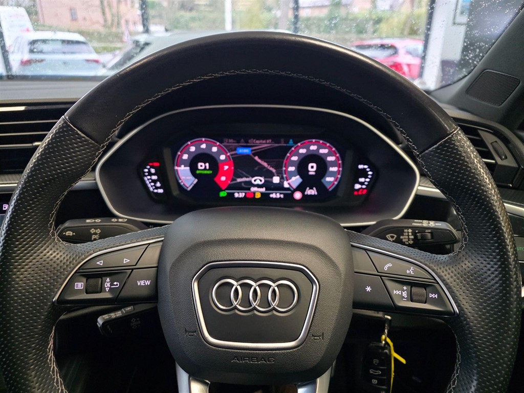 Used Audi Q3 2021 for sale - 76640651: Photo 34