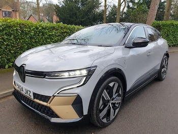Used Renault Megane 2024 for sale - 75572169: Photo