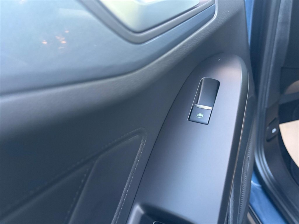 Used Ford Focus 2023 for sale - 76780499: Photo 18