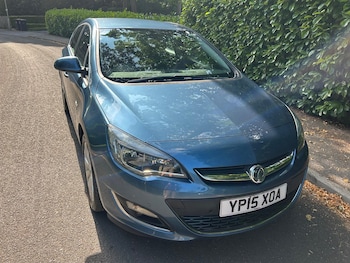 Used Vauxhall Astra 2015 for sale - 79213918: Photo