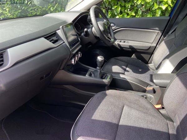 Used Renault Captur 2022 for sale - 75569861: Photo 38