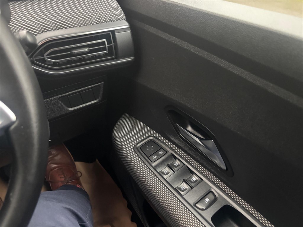 Used Dacia Jogger 2022 for sale - 77248302: Photo 27