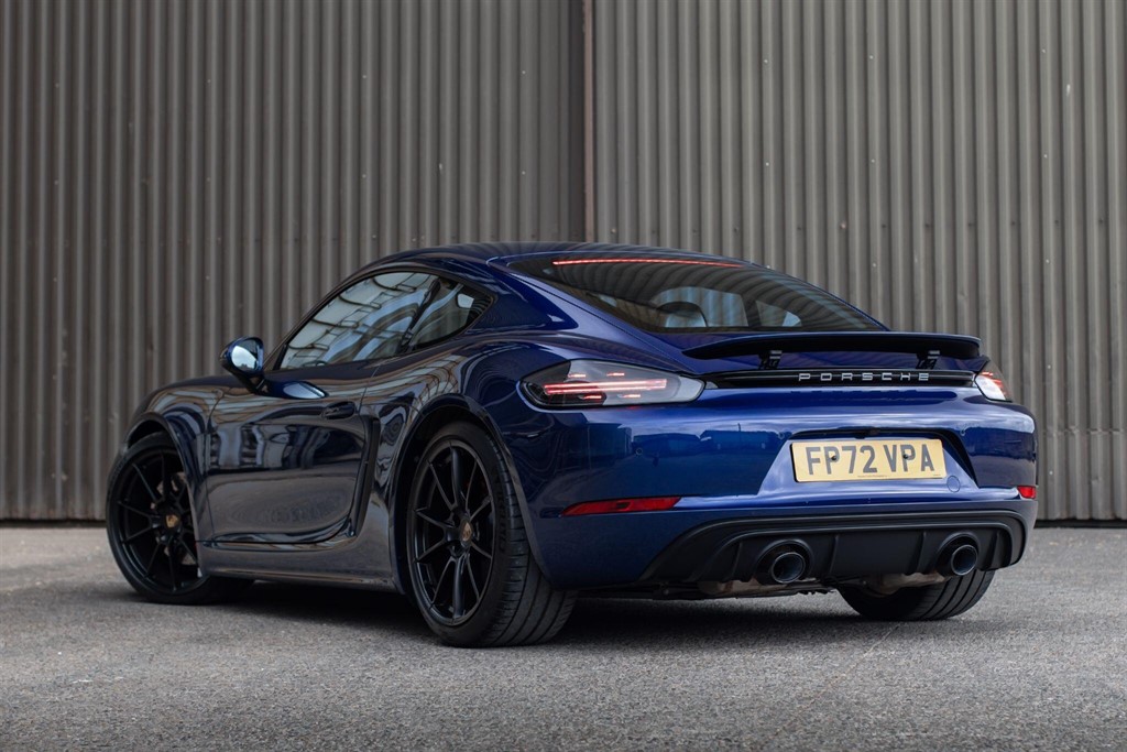 Used Porsche Cayman 2022 for sale - 77679124: Photo 2