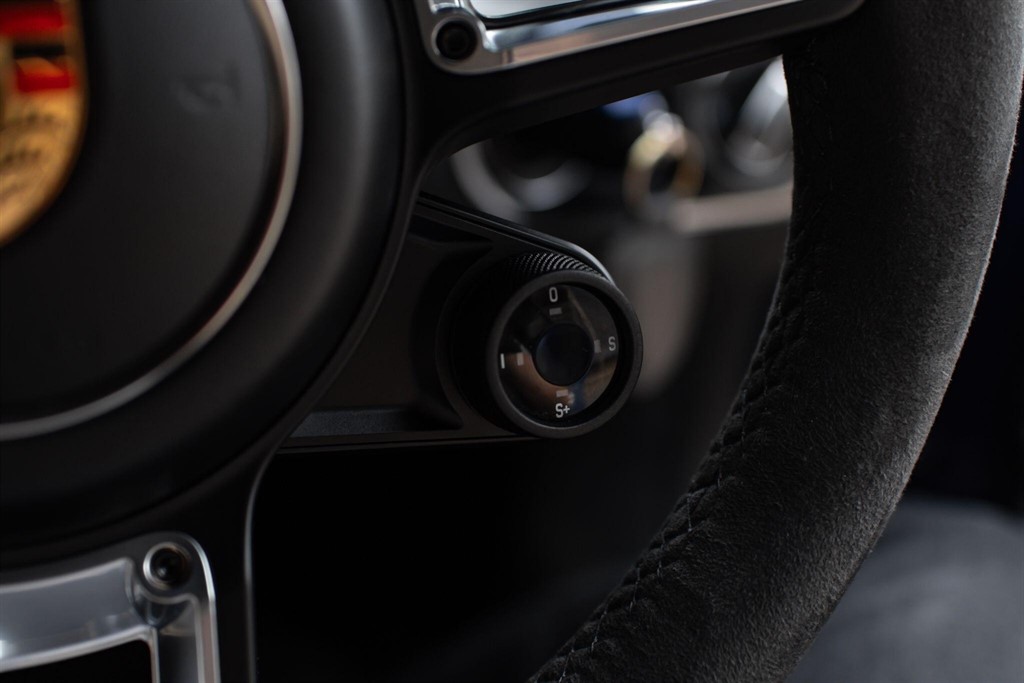 Used Porsche Cayman 2022 for sale - 77679124: Photo 34