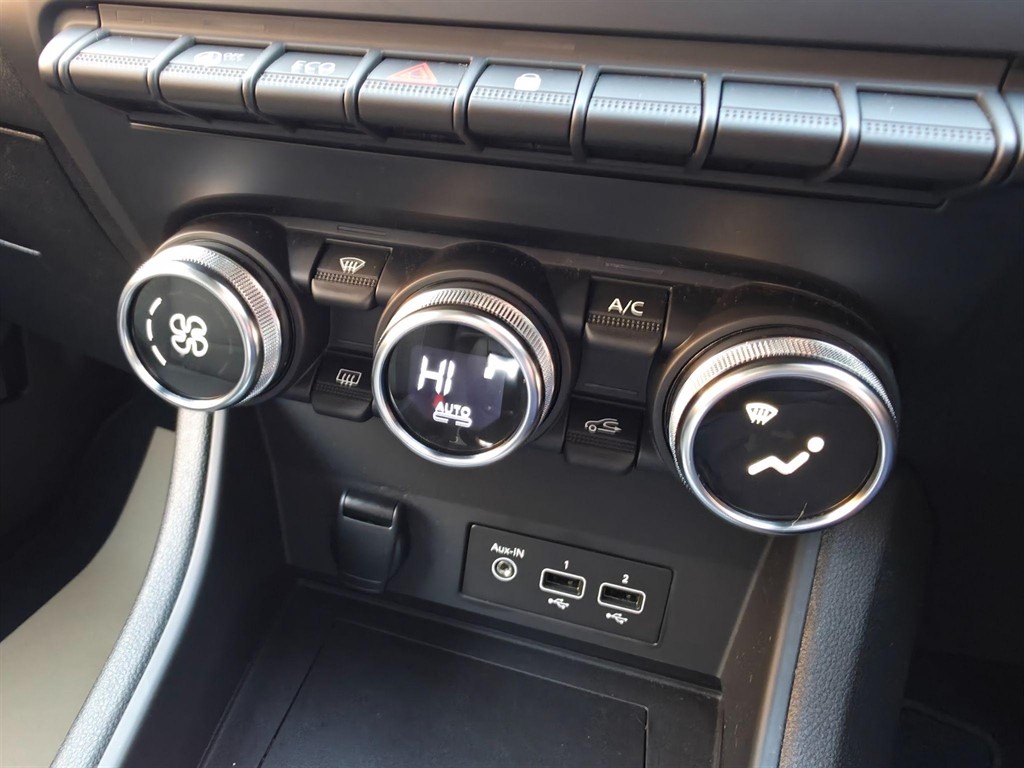 Used Renault Captur 2022 for sale - 76842395: Photo 16