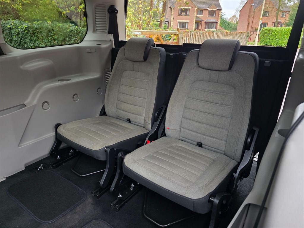 Used Ford Grand Tourneo Connect 2019 for sale - 76557093: Photo 14