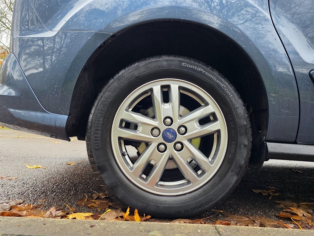 Used Ford Grand Tourneo Connect 2019 for sale - 76557093: Photo 21