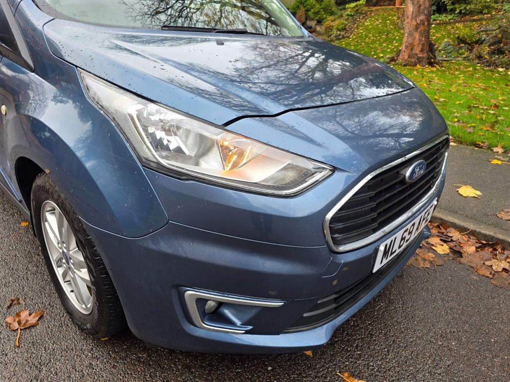 Used Ford Grand Tourneo Connect 2019 for sale - 76557093: Photo 33