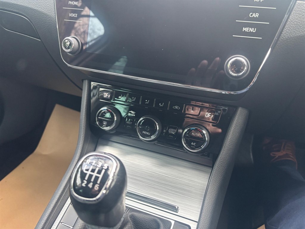 Used Skoda Superb 2022 for sale - 77877915: Photo 11