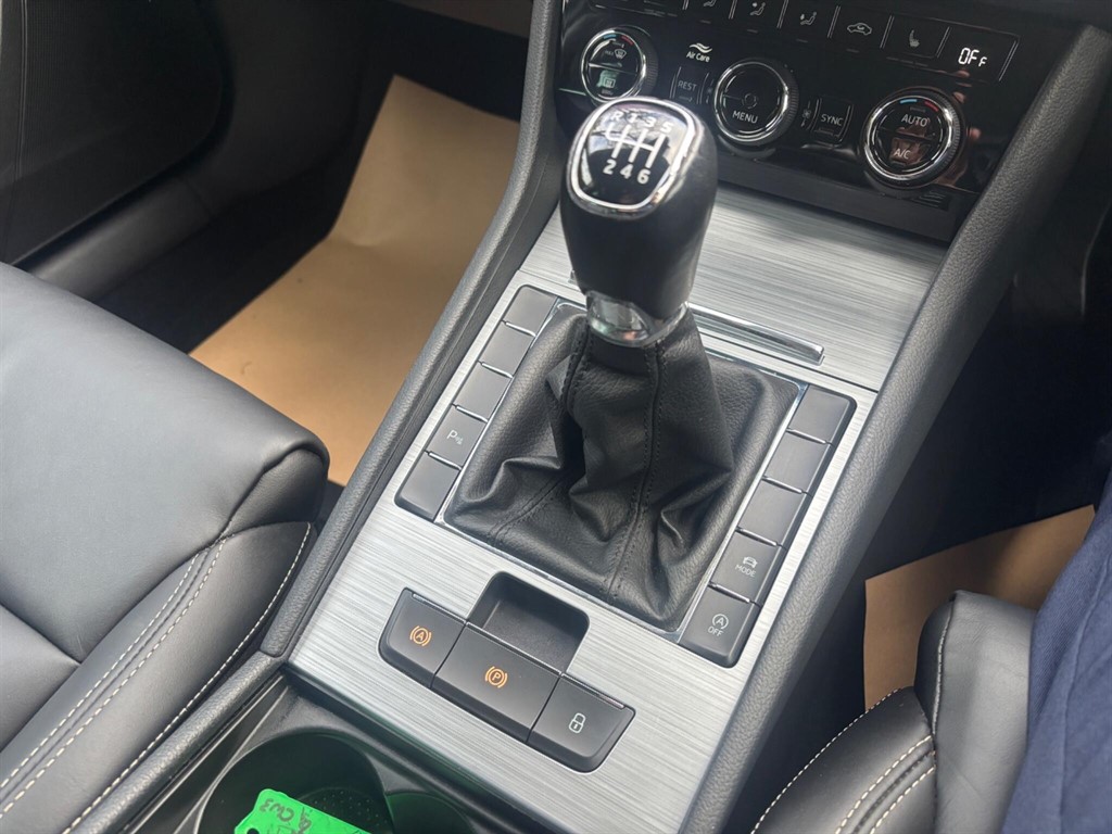 Used Skoda Superb 2022 for sale - 77877915: Photo 12