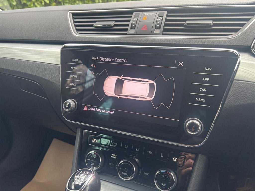 Used Skoda Superb 2022 for sale - 77877915: Photo 32