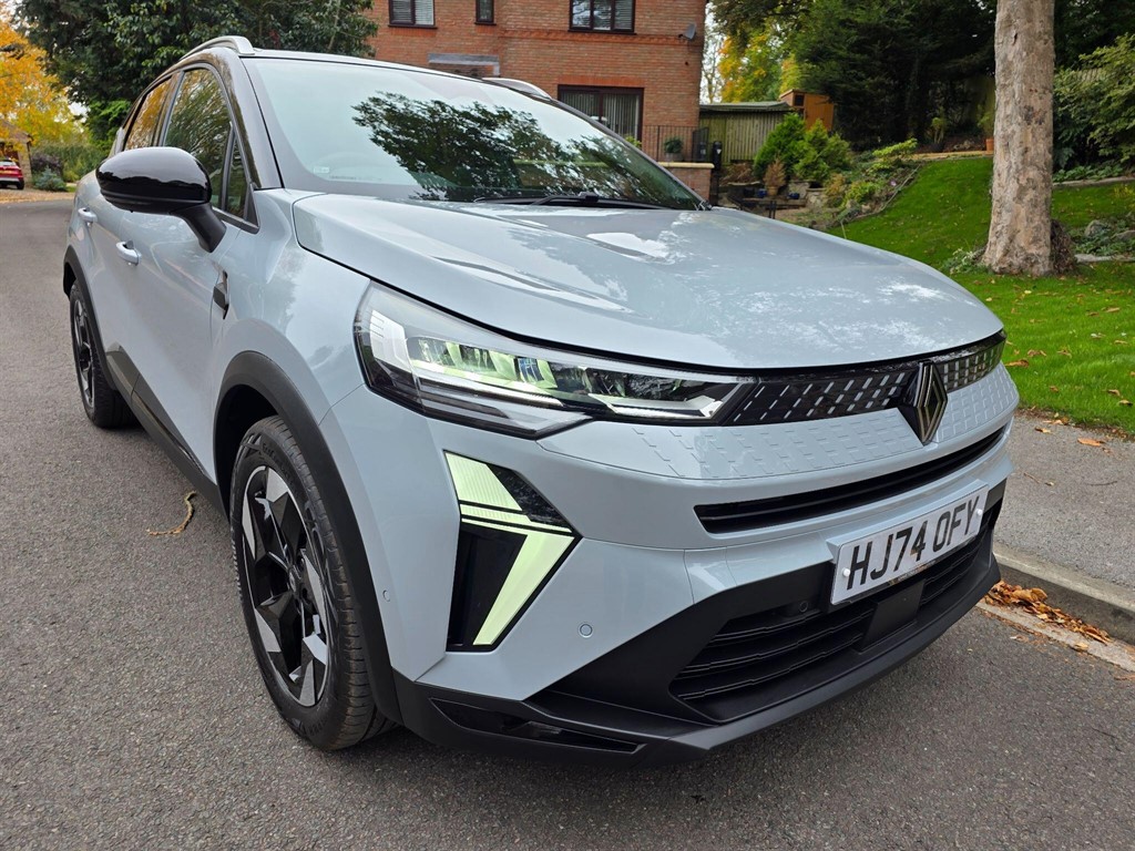 Used Renault Captur 2024 for sale - 76722444: Photo 1