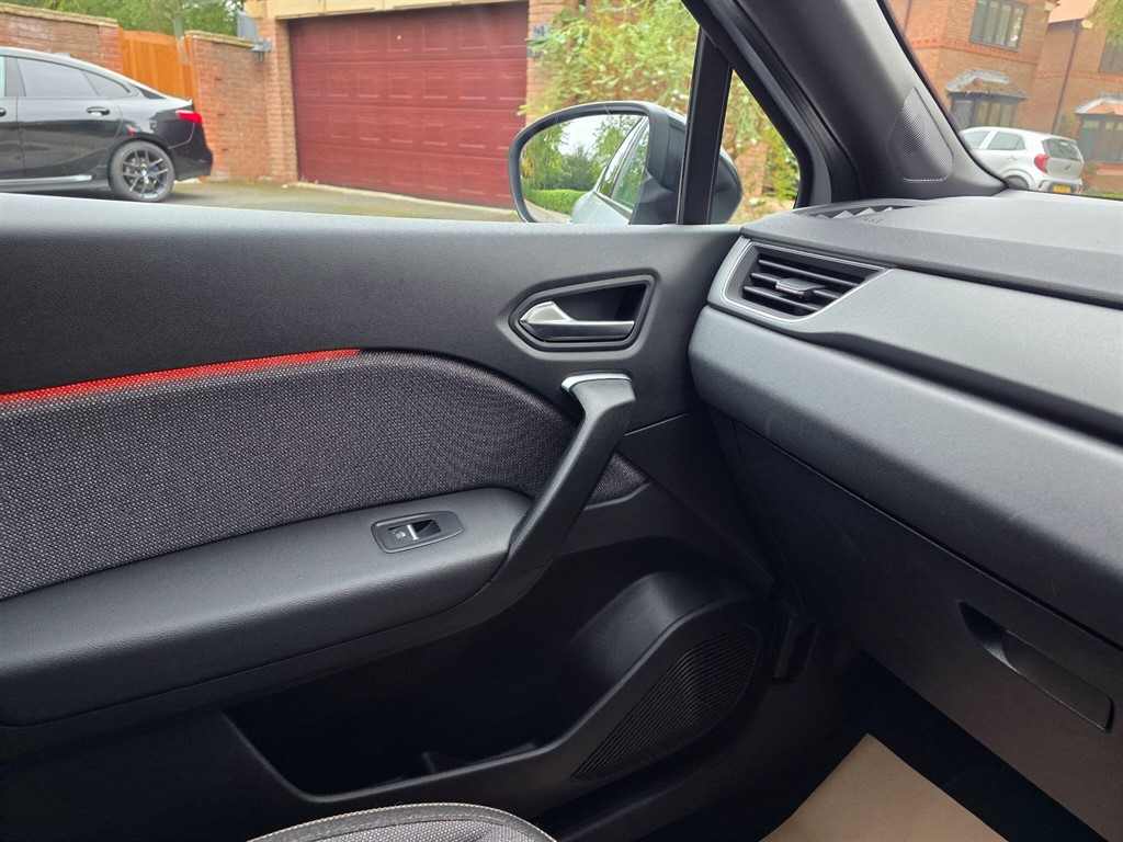 Used Renault Captur 2024 for sale - 76722444: Photo 11