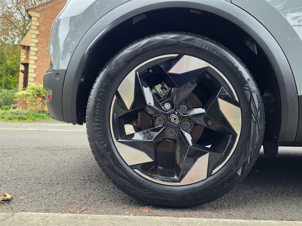 Used Renault Captur 2024 for sale - 76722444: Photo 19