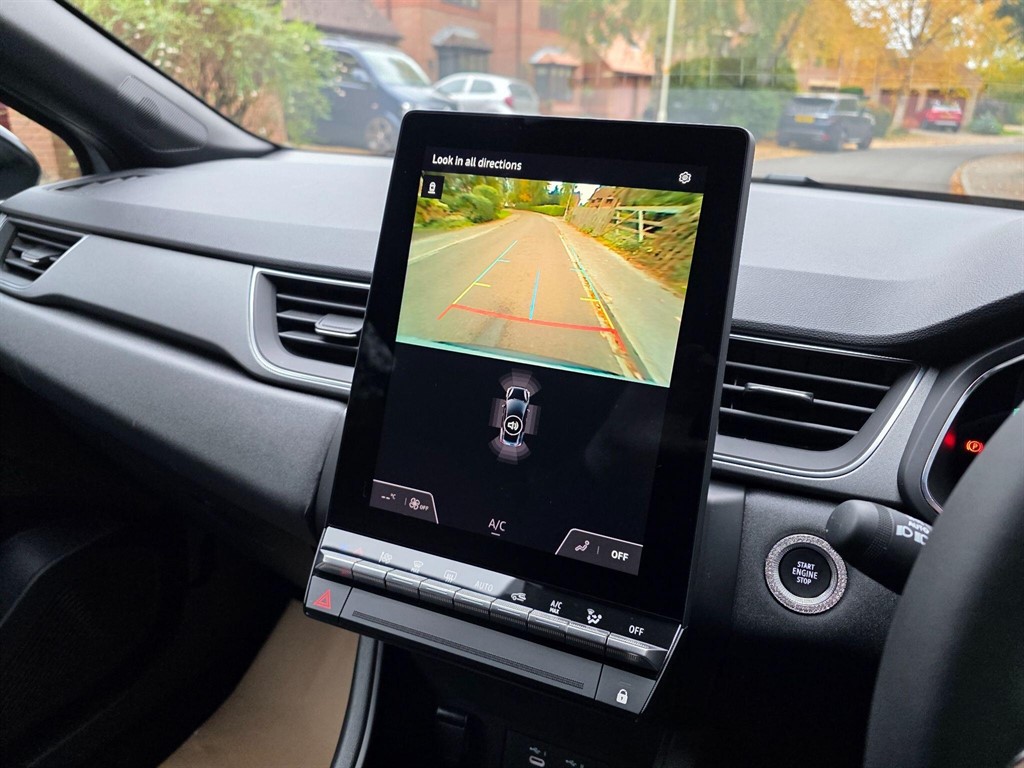 Used Renault Captur 2024 for sale - 76722444: Photo 24