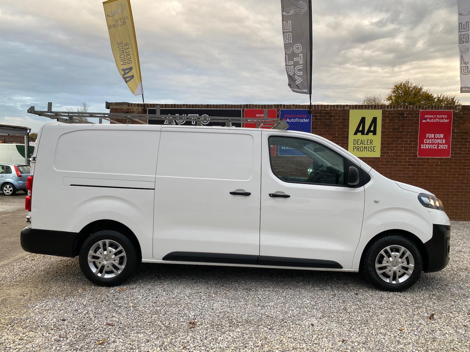 Used Vauxhall Vivaro 2020 for sale - 76484971: Photo 4