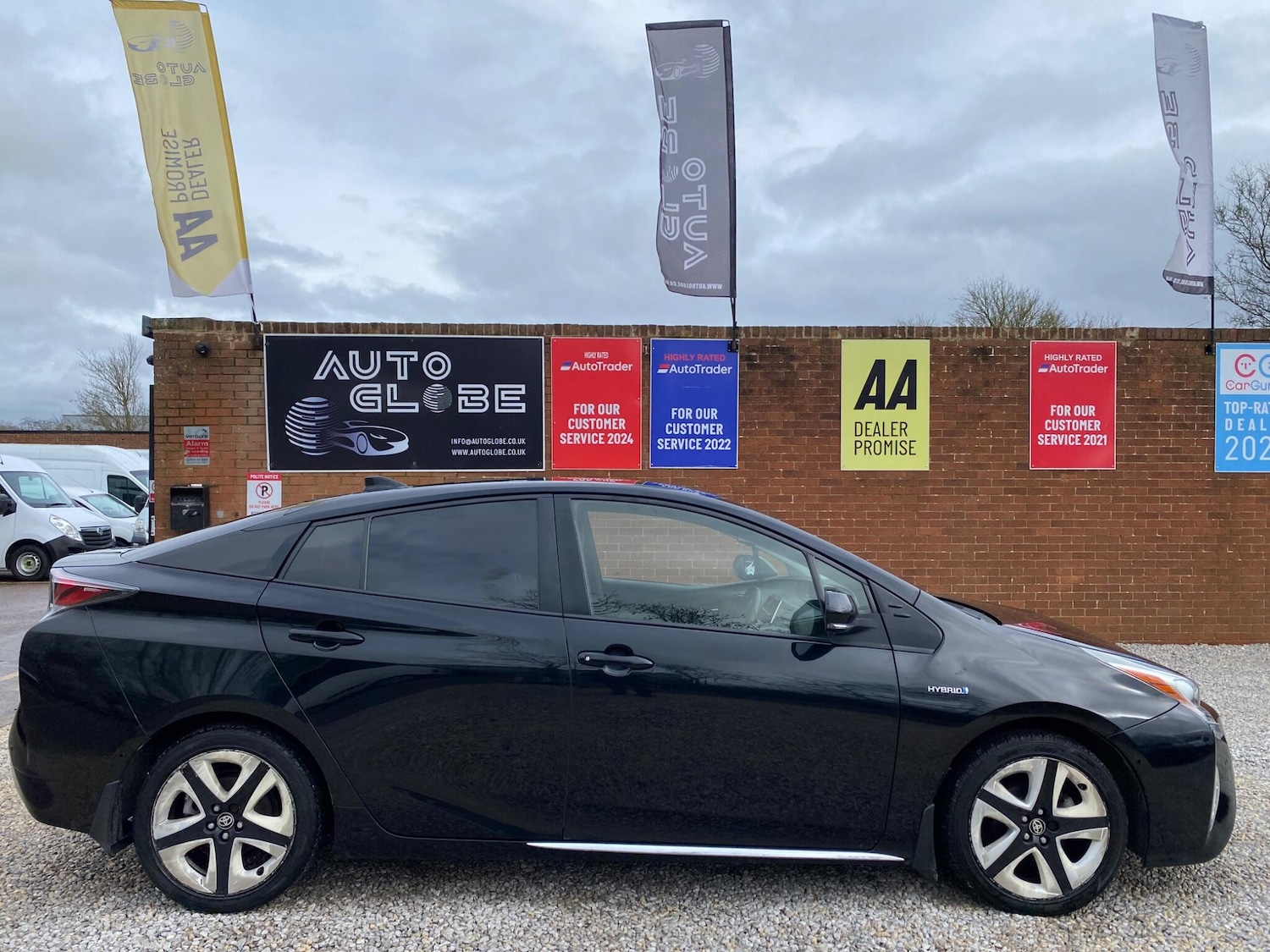 Used Toyota Prius 2017 for sale - 77704969: Photo 16
