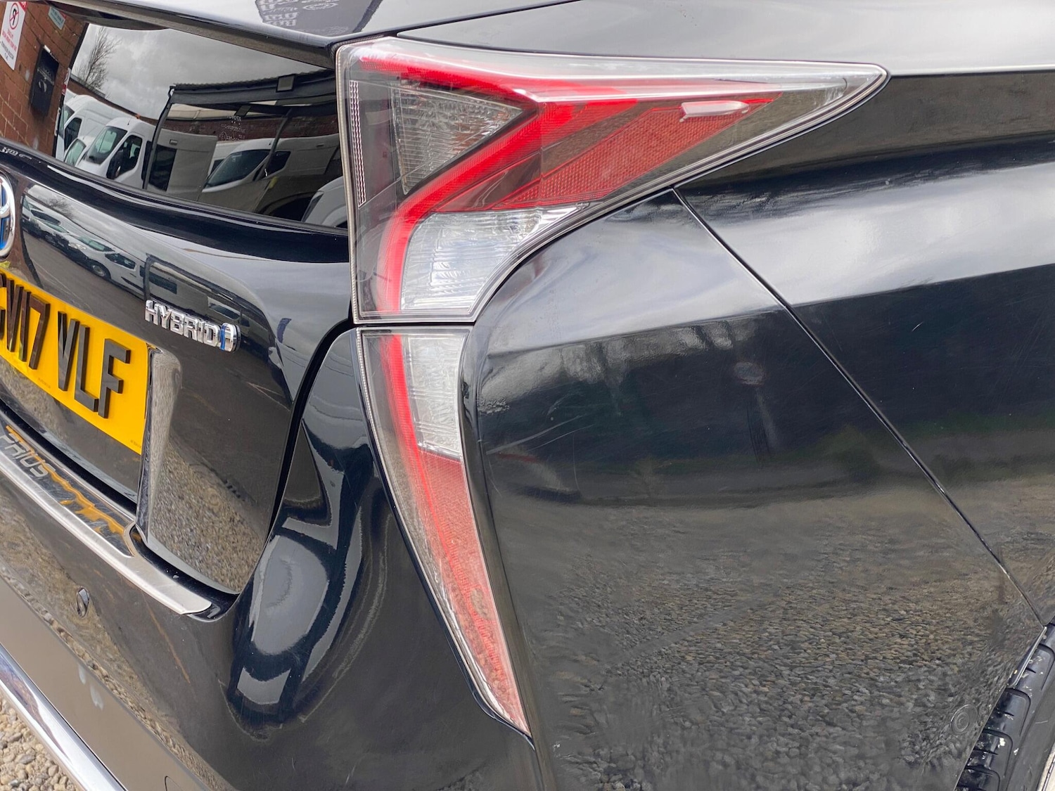 Used Toyota Prius 2017 for sale - 77704969: Photo 30