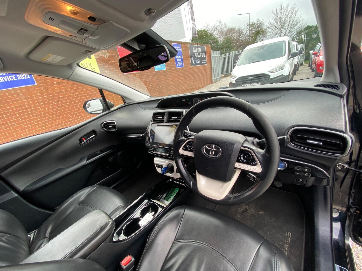 Used Toyota Prius 2017 for sale - 77704969: Photo 35