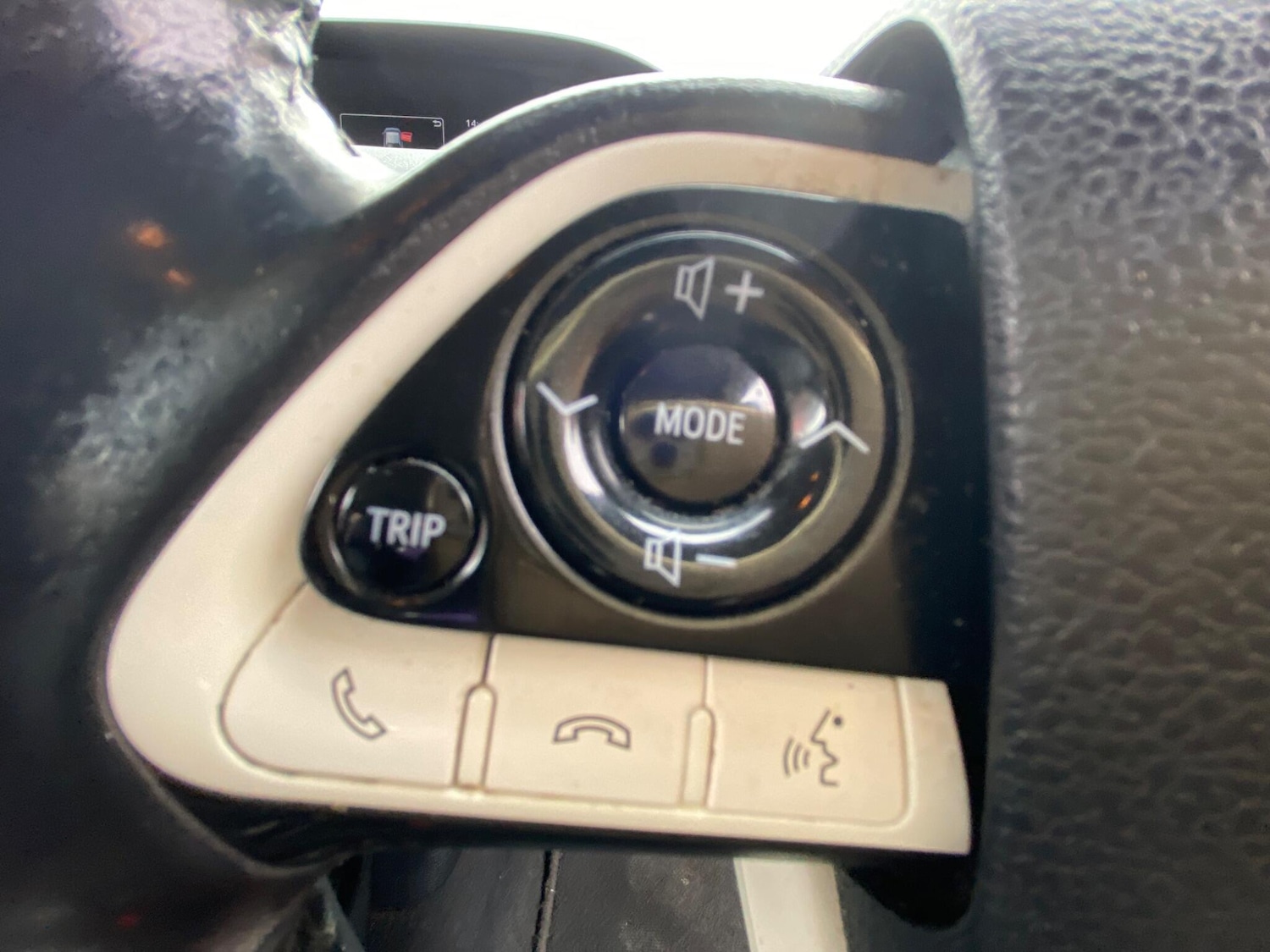 Used Toyota Prius 2017 for sale - 77704969: Photo 40