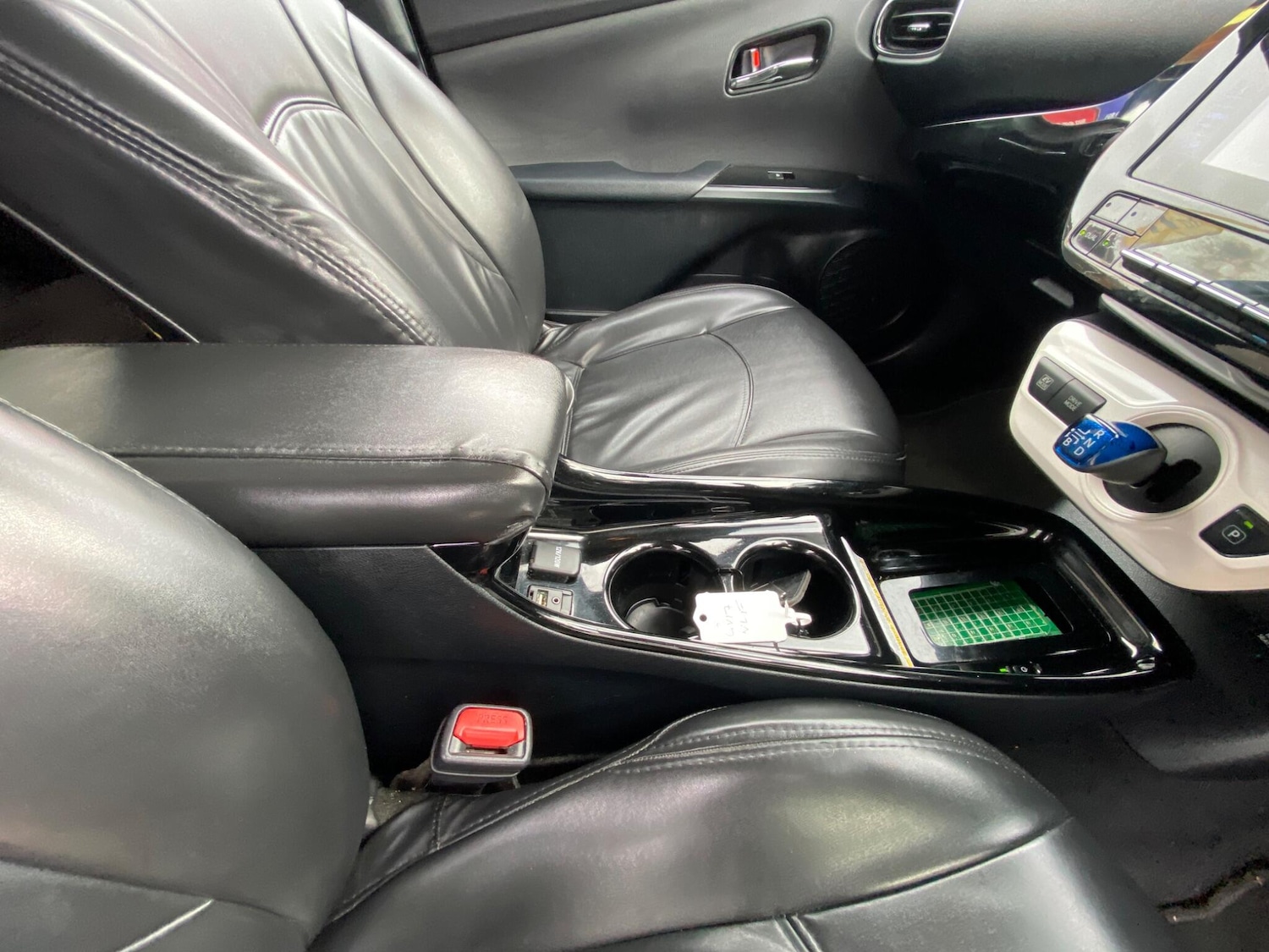 Used Toyota Prius 2017 for sale - 77704969: Photo 42