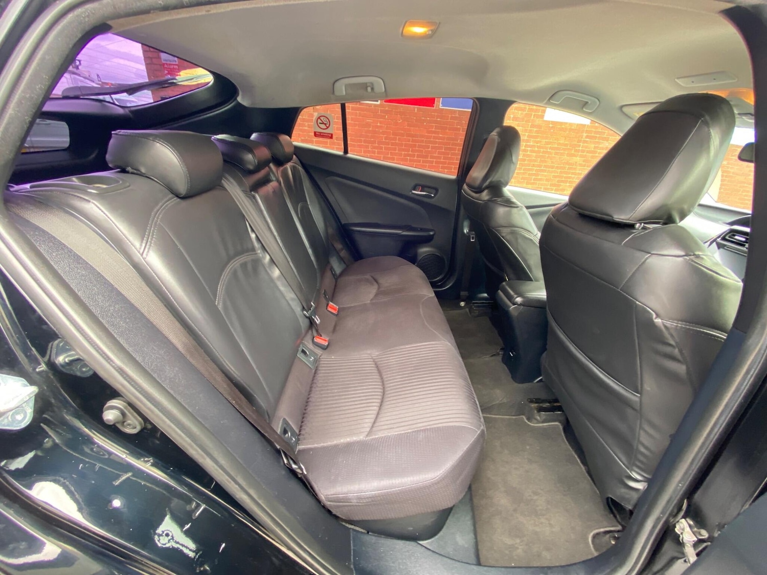 Used Toyota Prius 2017 for sale - 77704969: Photo 48