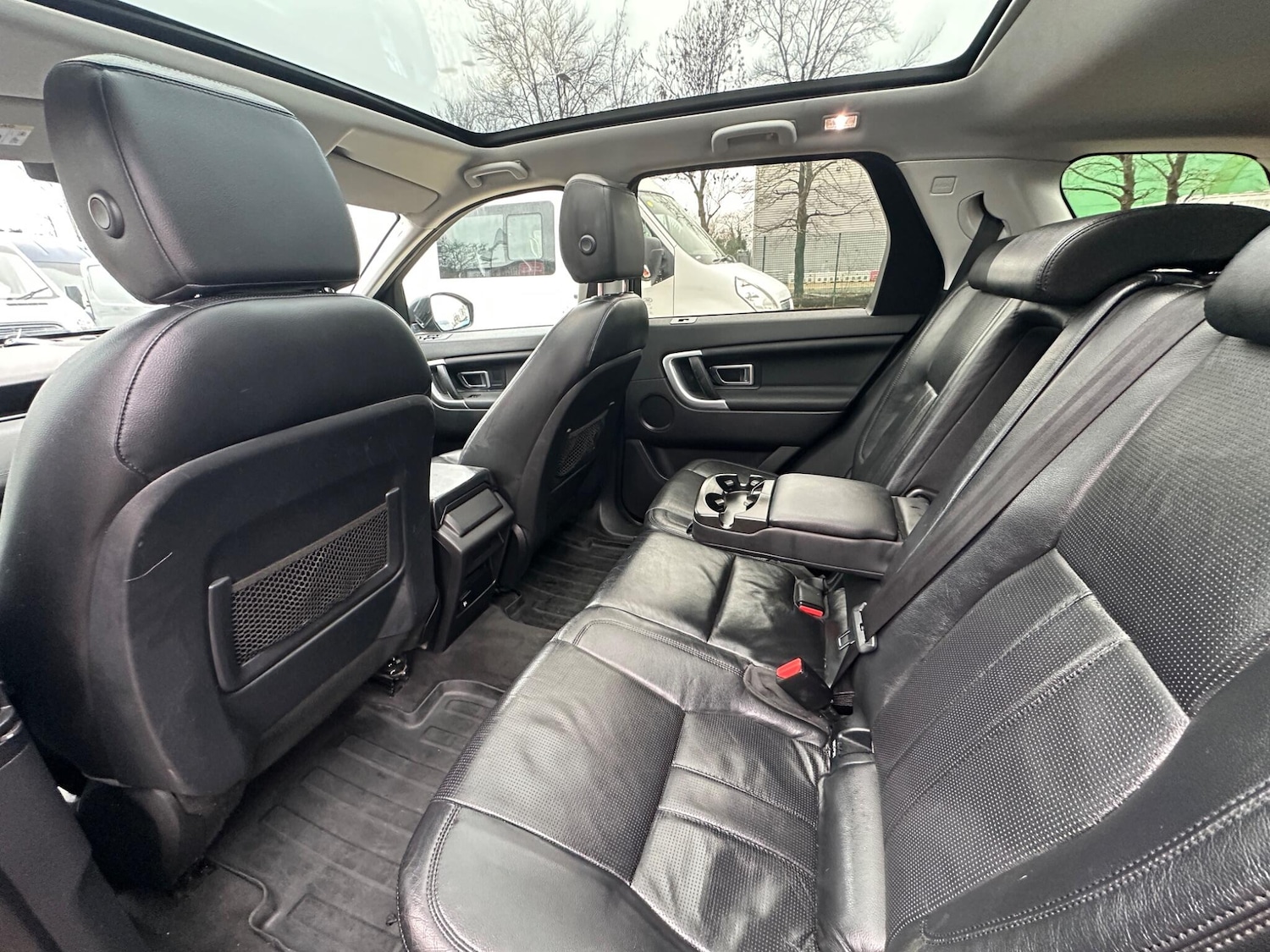 Used Land Rover Discovery Sport 2015 for sale - 77344352: Photo 50