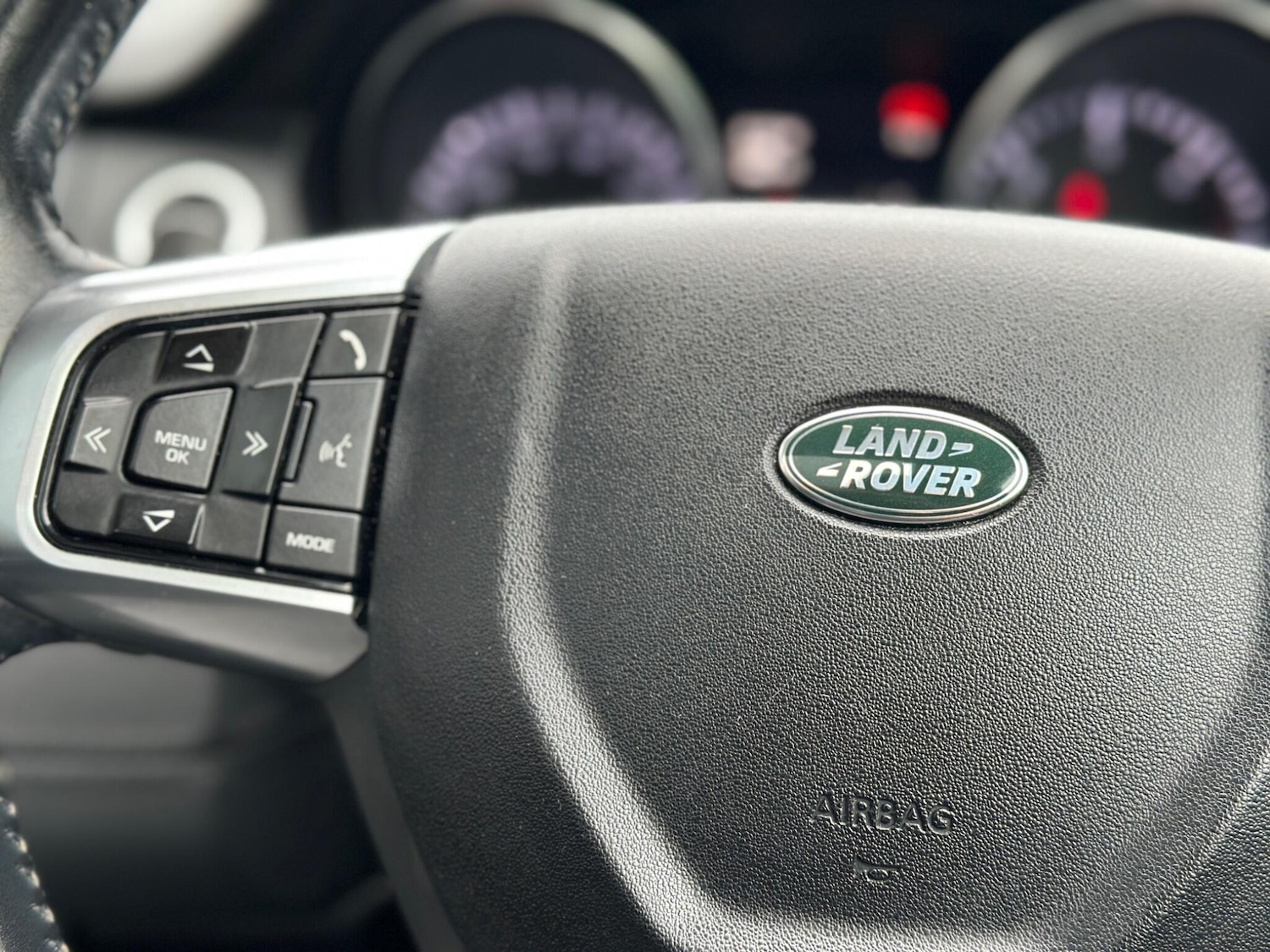 Used Land Rover Discovery Sport 2015 for sale - 77344352: Photo 53