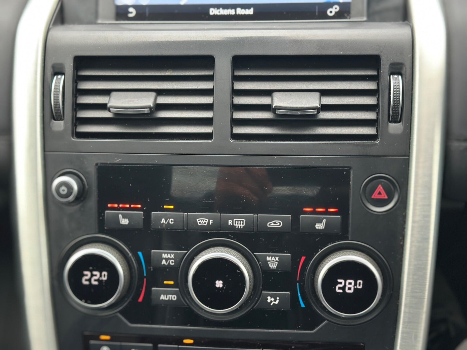 Used Land Rover Discovery Sport 2015 for sale - 77344352: Photo 56