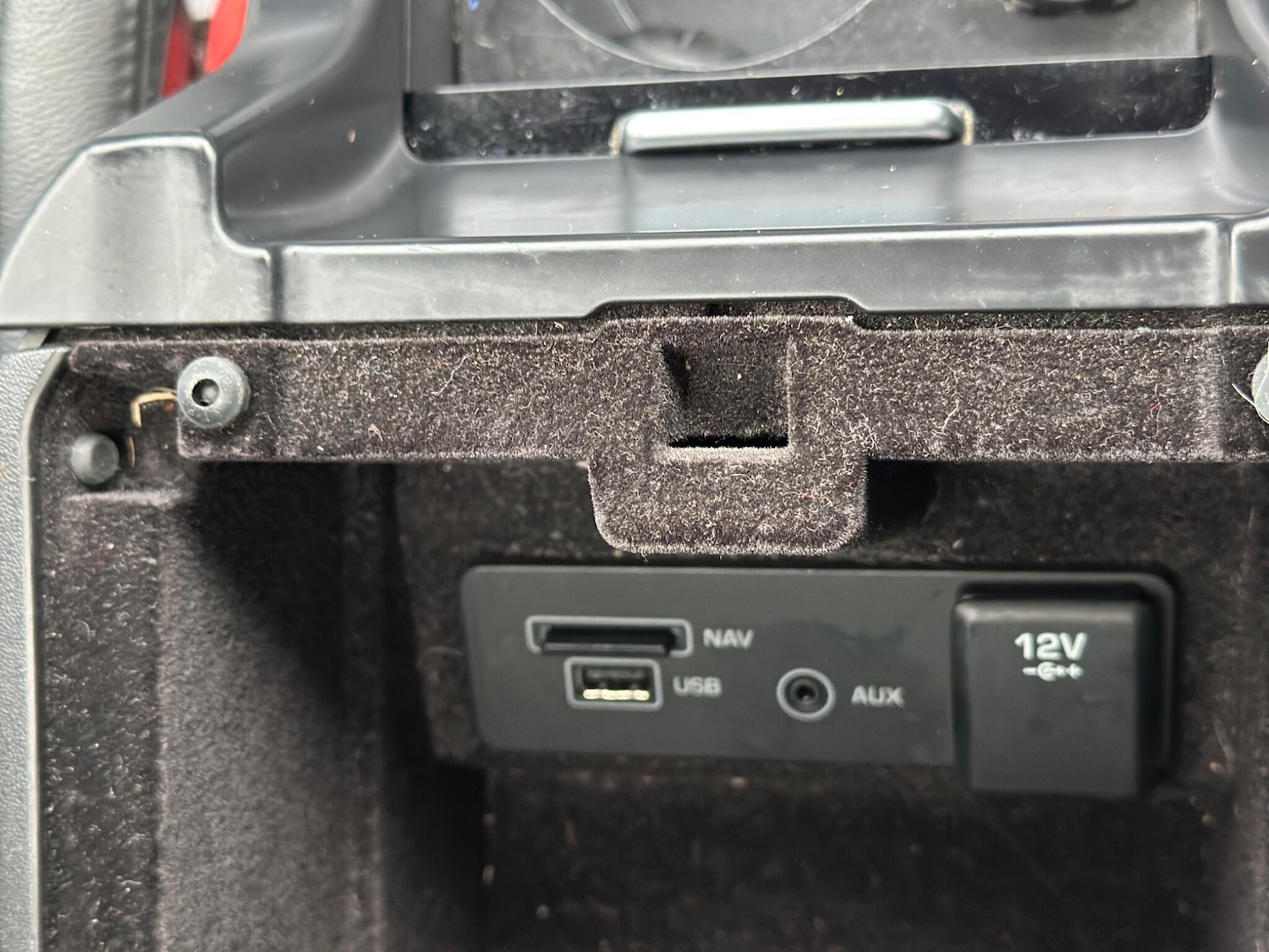 Used Land Rover Discovery Sport 2015 for sale - 77344352: Photo 57