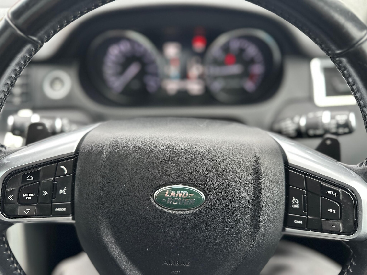 Used Land Rover Discovery Sport 2015 for sale - 77344352: Photo 62