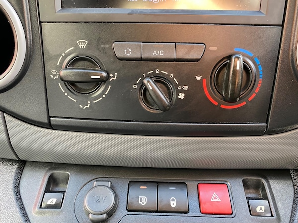 Used Citroen Berlingo 2015 for sale - 76200581: Photo 39