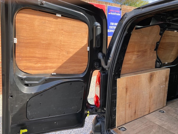 Used Citroen Berlingo 2015 for sale - 76200581: Photo 51