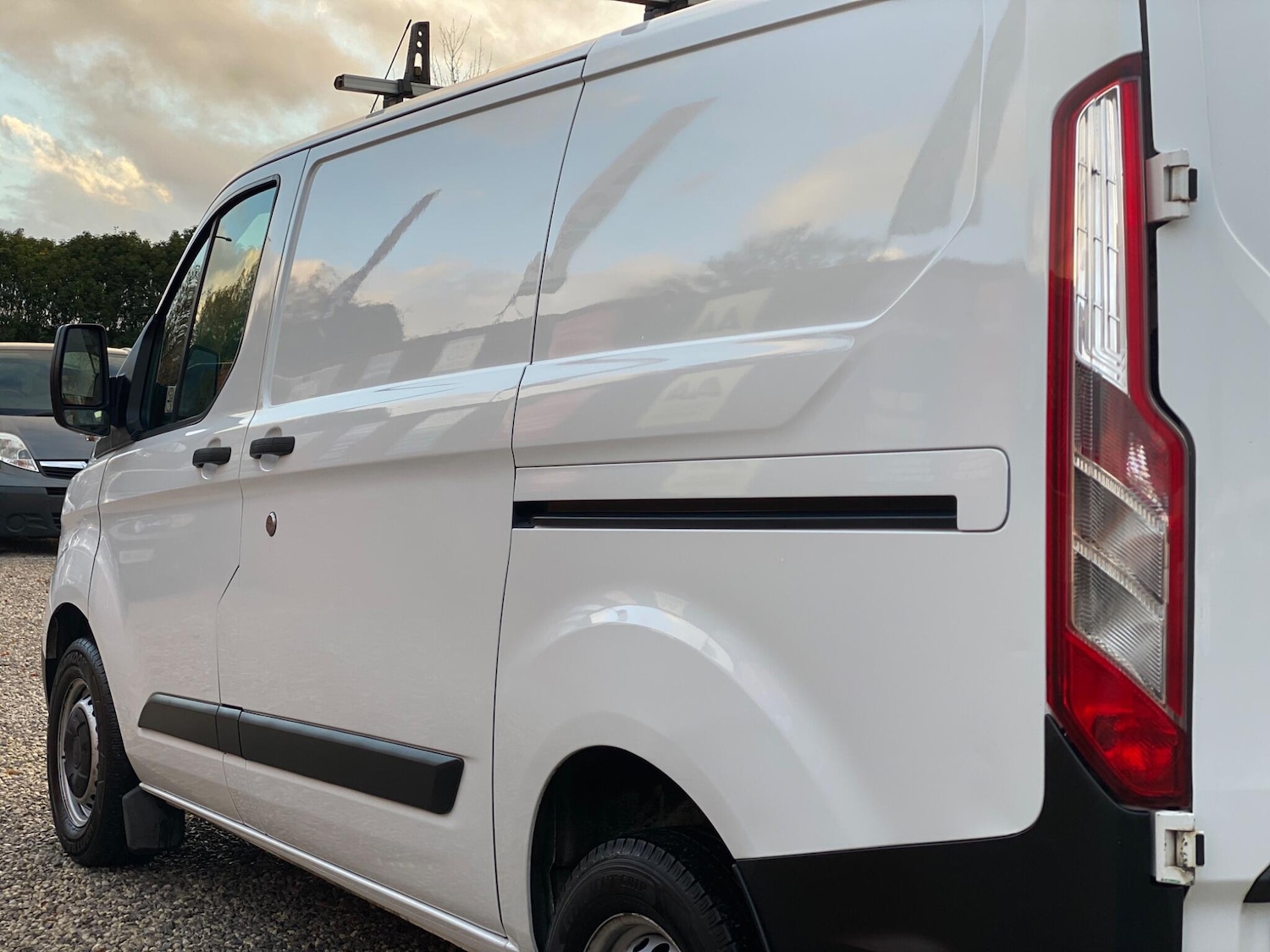 Used Ford Transit Custom 2018 for sale - 76423649: Photo 18