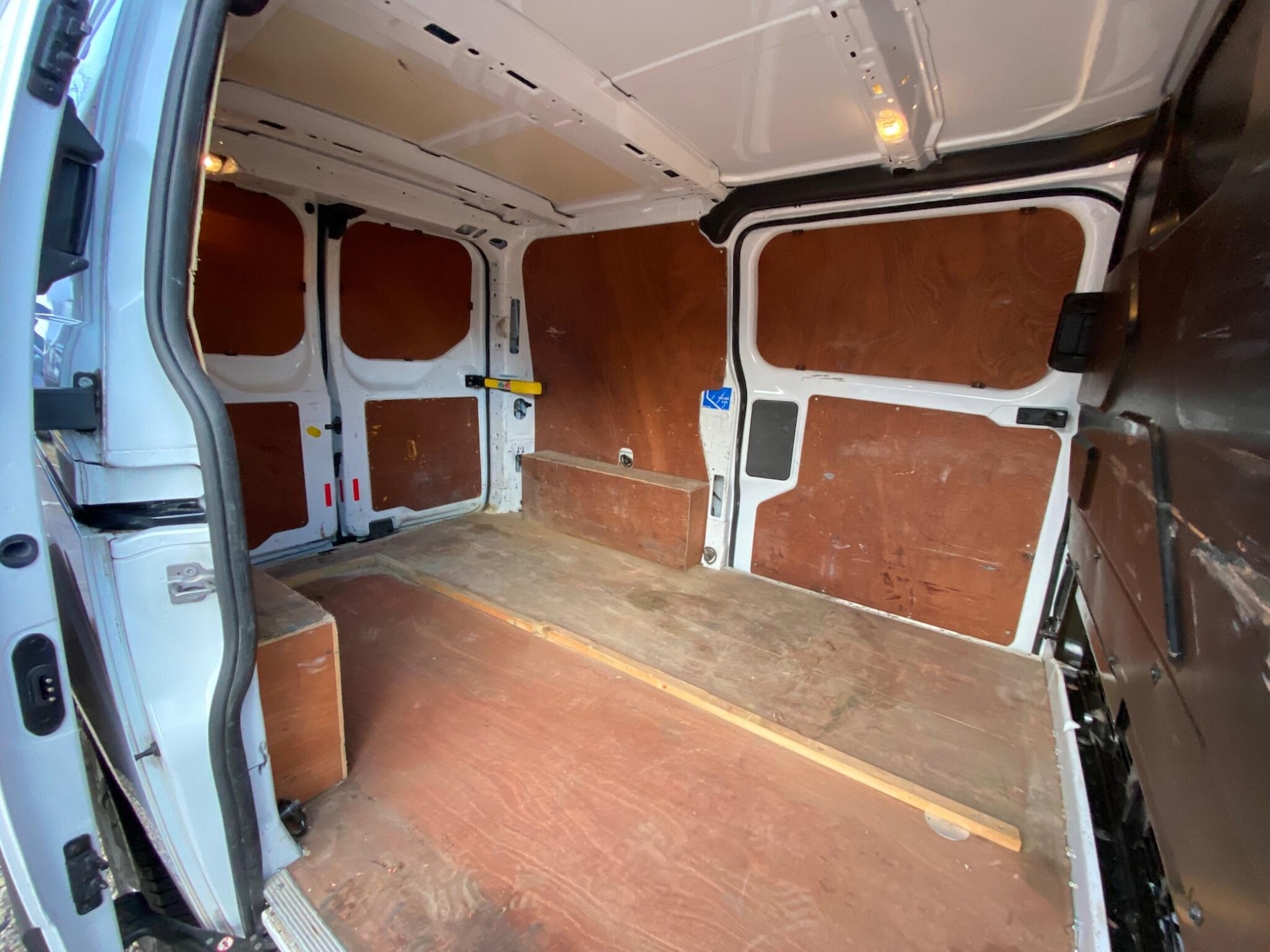 Used Ford Transit Custom 2018 for sale - 76423649: Photo 40