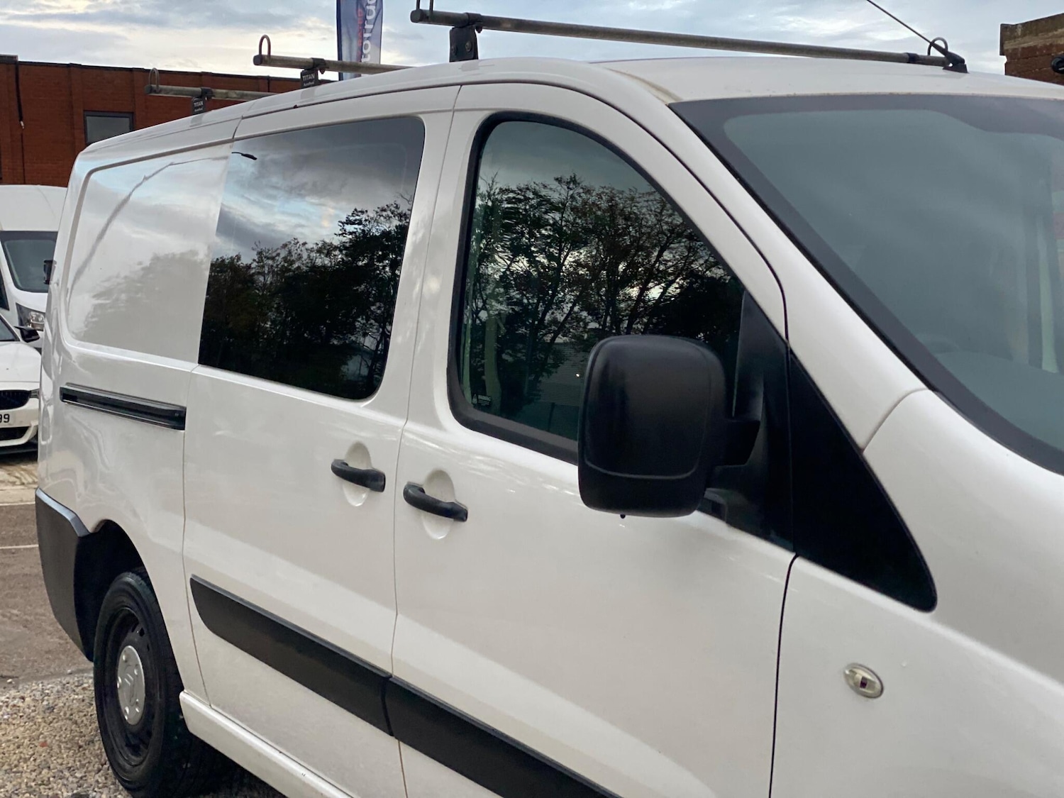 Used Citroen Dispatch 2016 for sale - 76348980: Photo 41