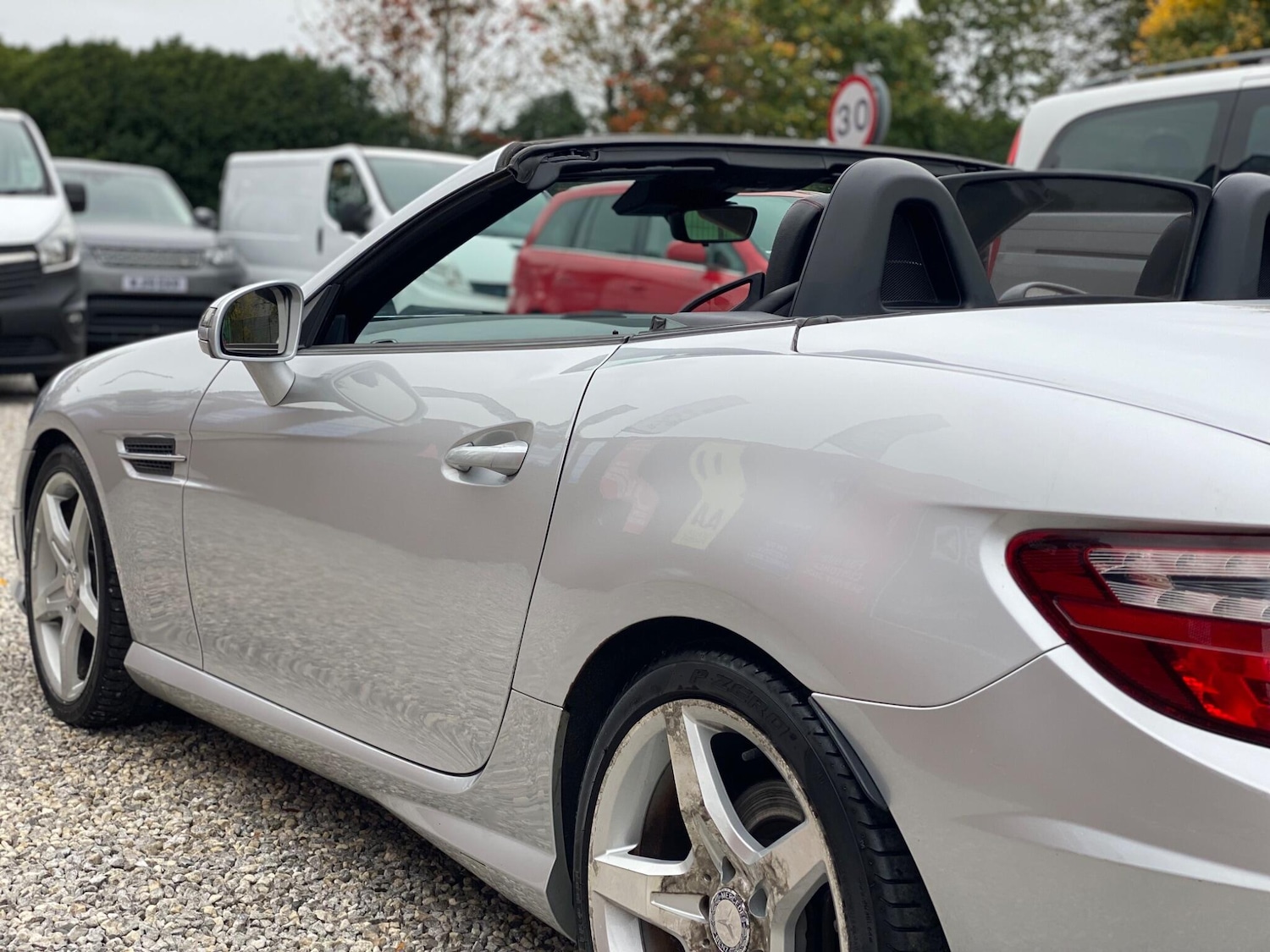 Used Mercedes-Benz SLK 2014 for sale - 76174723: Photo 17