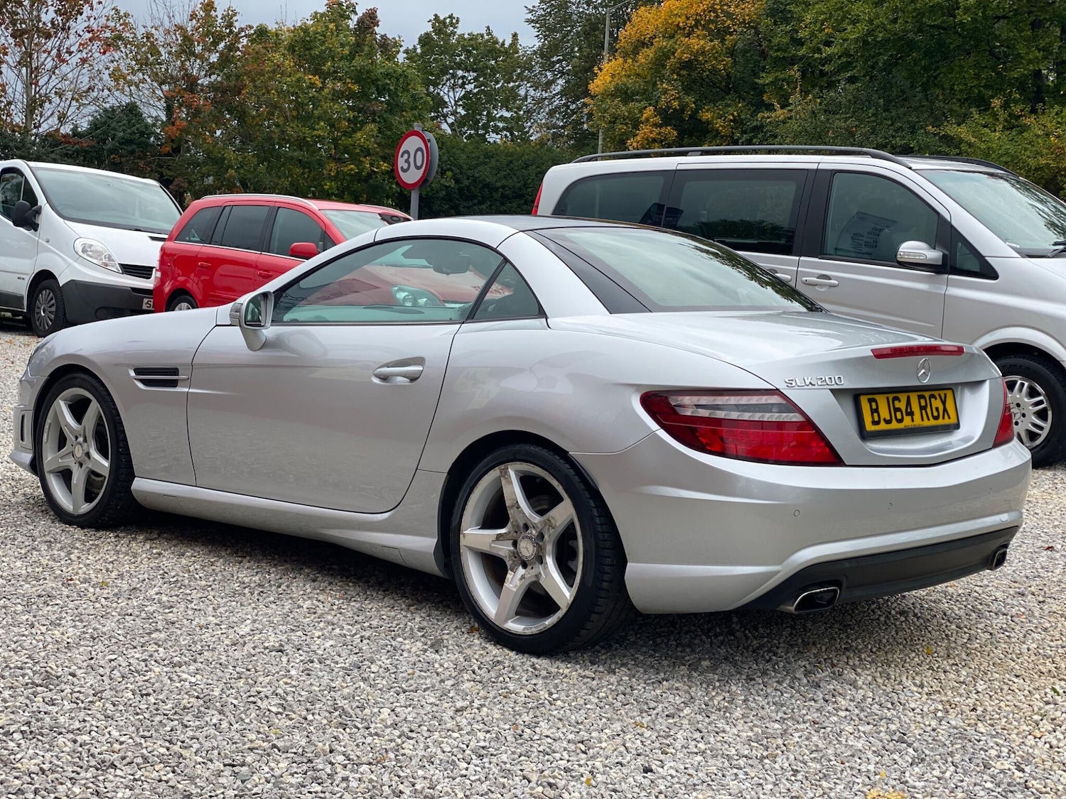 Used Mercedes-Benz SLK 2014 for sale - 76174723: Photo 18