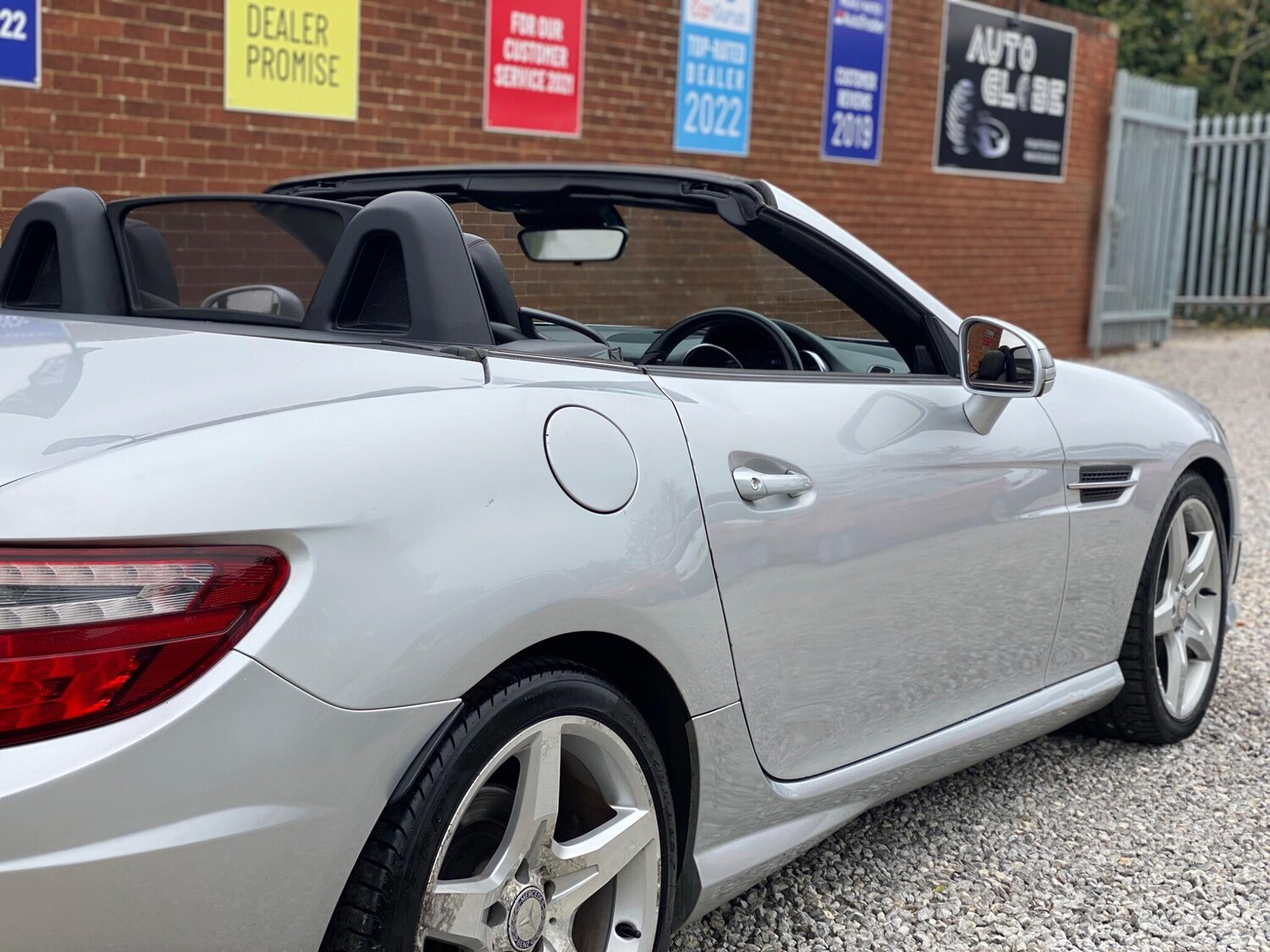 Used Mercedes-Benz SLK 2014 for sale - 76174723: Photo 24