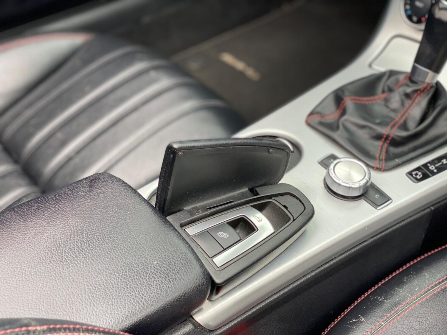 Used Mercedes-Benz SLK 2014 for sale - 76174723: Photo 28